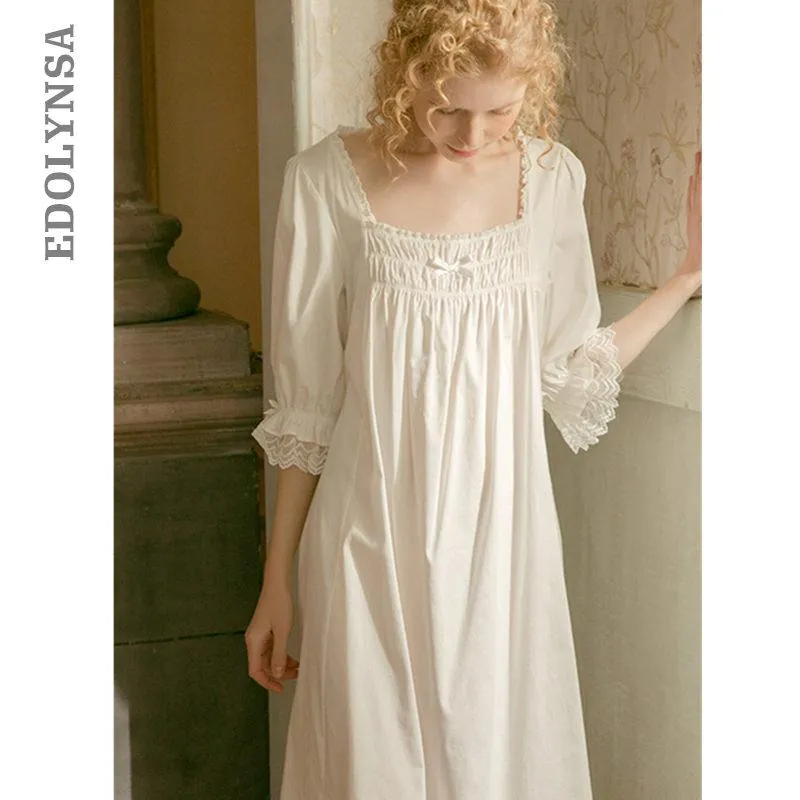 2019 Vintage Sleepwear Autumn Women Home Wear Night Dress Long  White Cotton Nightgown Sexy Ladies Nightwear Nightdress T523