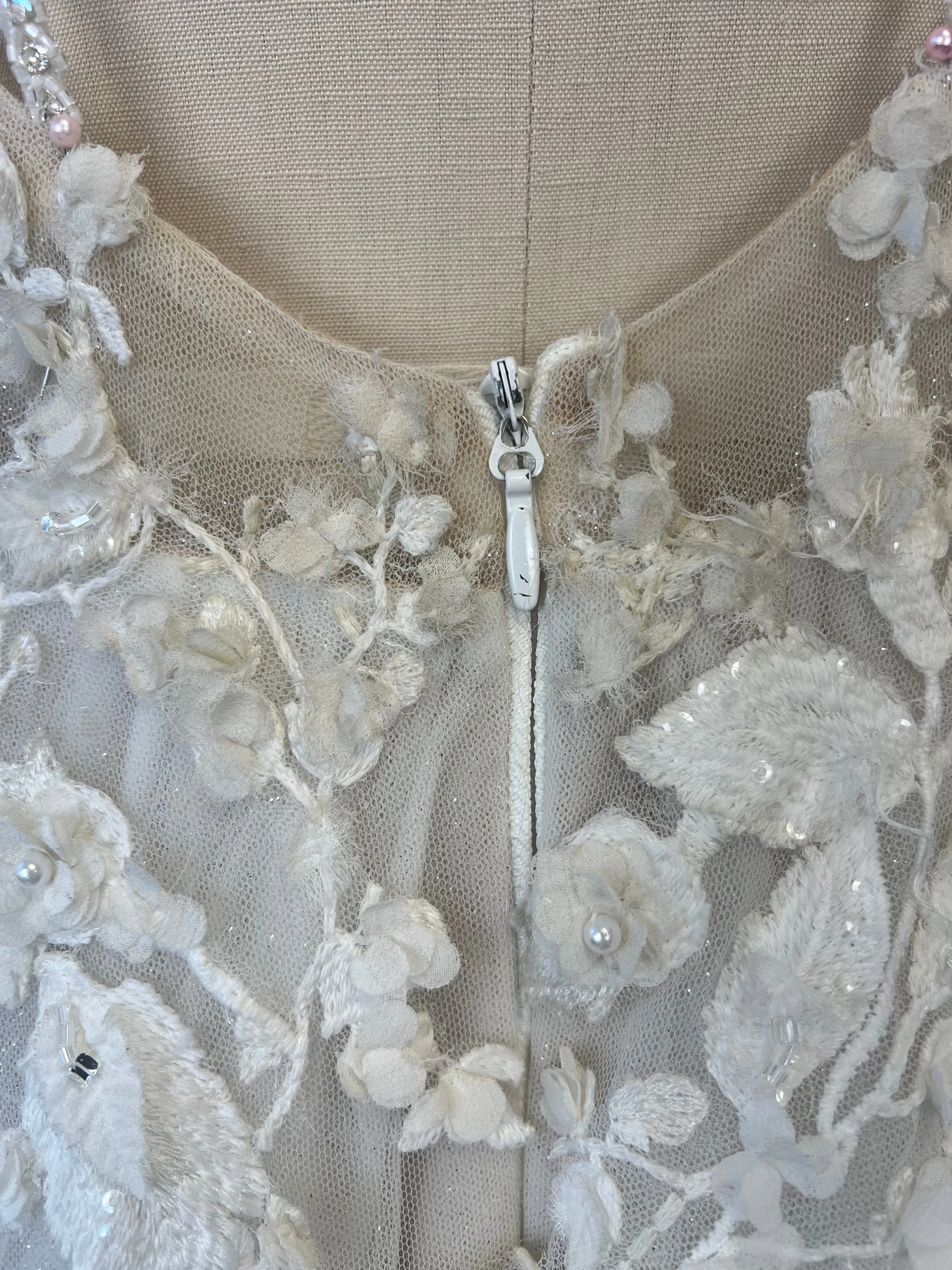 B / Calla Blanche Joanne Size 12