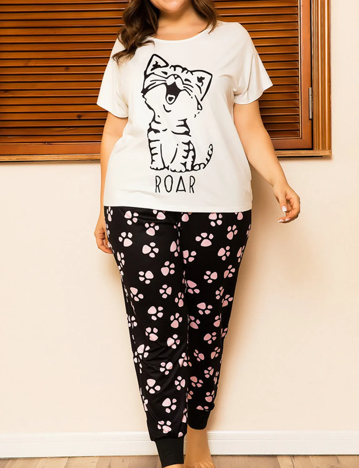 Cute Cat Print Plus Size Cotton Pajamas Set