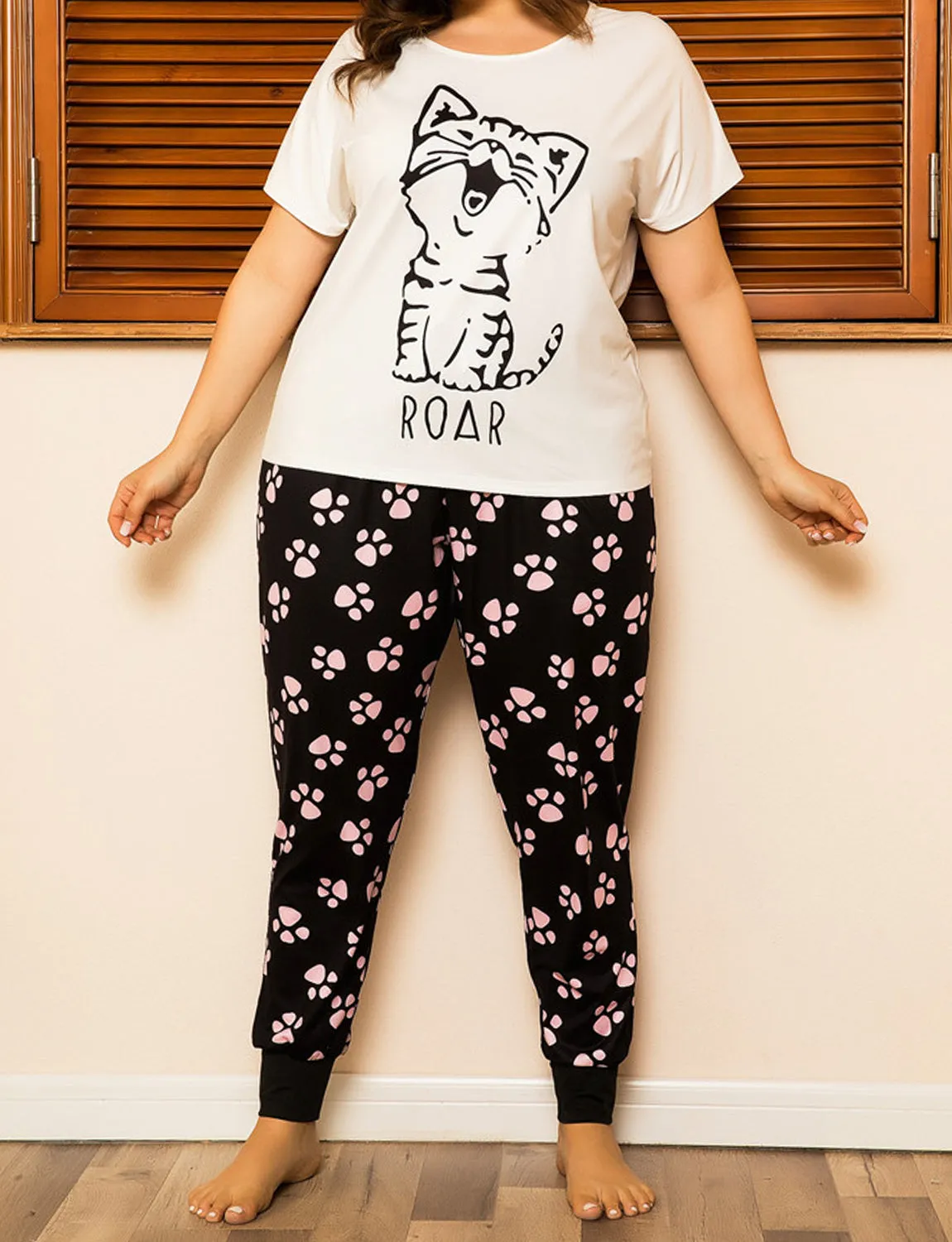 Cute Cat Print Plus Size Cotton Pajamas Set