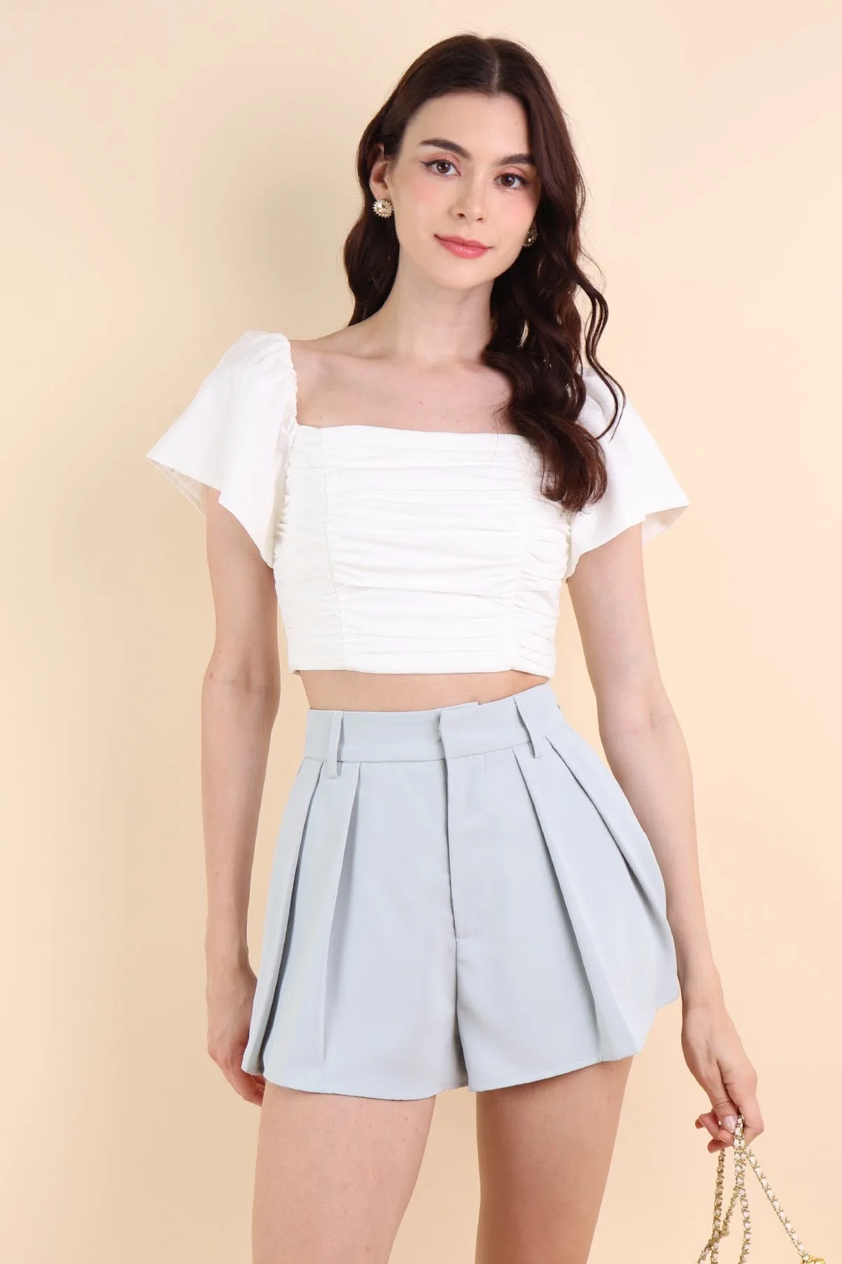 LUCERNE PLEATED SHORTS IN MINT SKY