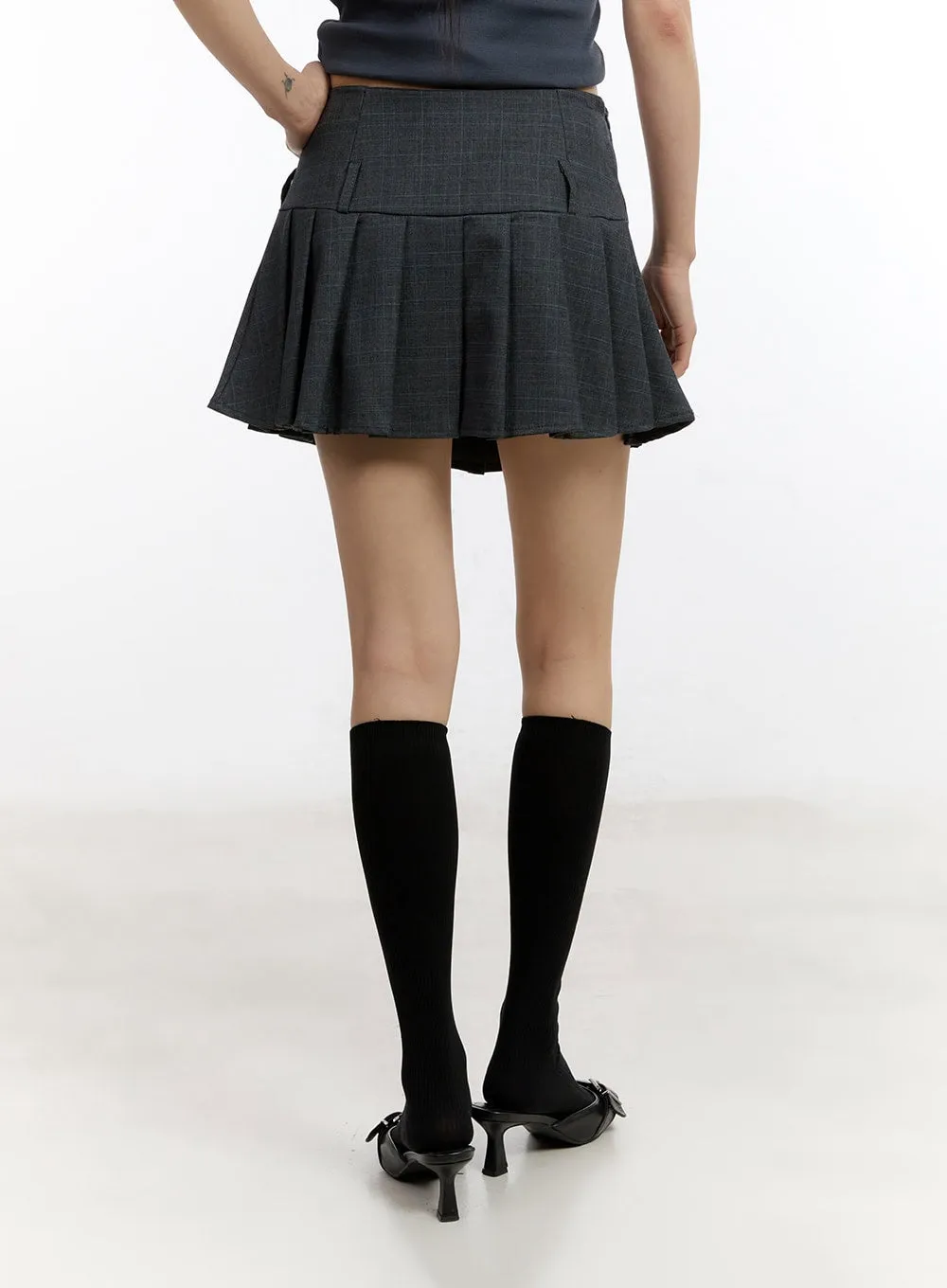 Pleated Checkered Mini Skirt CA508