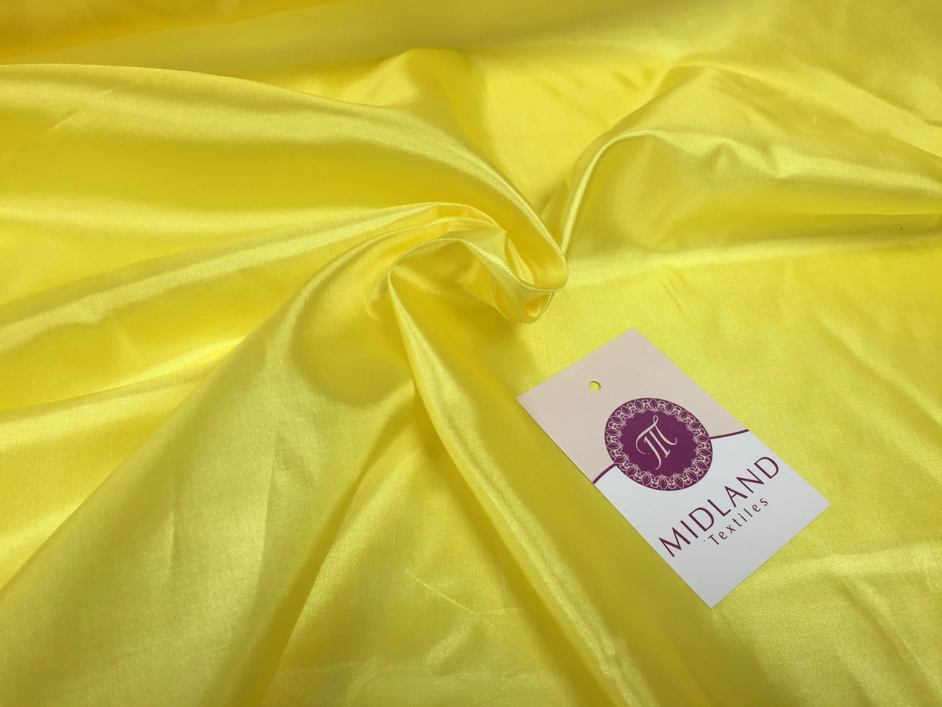 Silky Habutae Habotai 100% Polyester Lining Non-Stretch Fabric M500 Mtex